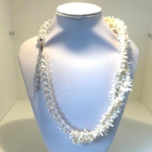 South Sun Crystal and White Beaded Necklace - Picture 1 of 3